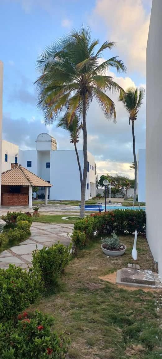 Porto Canoa Apartamento Аракати Екстериор снимка